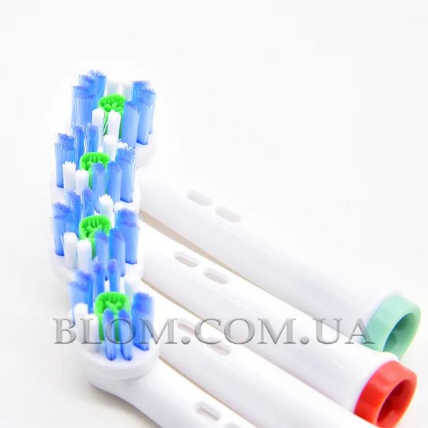 Набір насадок EB50-X Cross Action і EB18-X 3D White для зубної щітки Oral-B Braun 1000 фото